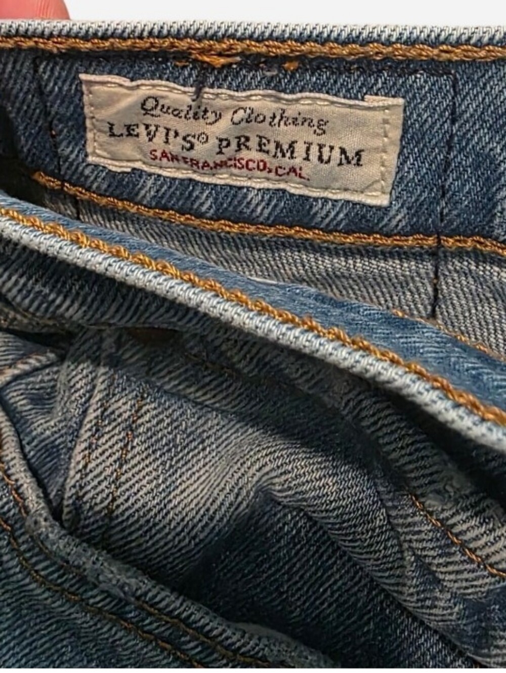 Levis Women's Wedgie Jeans - Picture 3 of 5